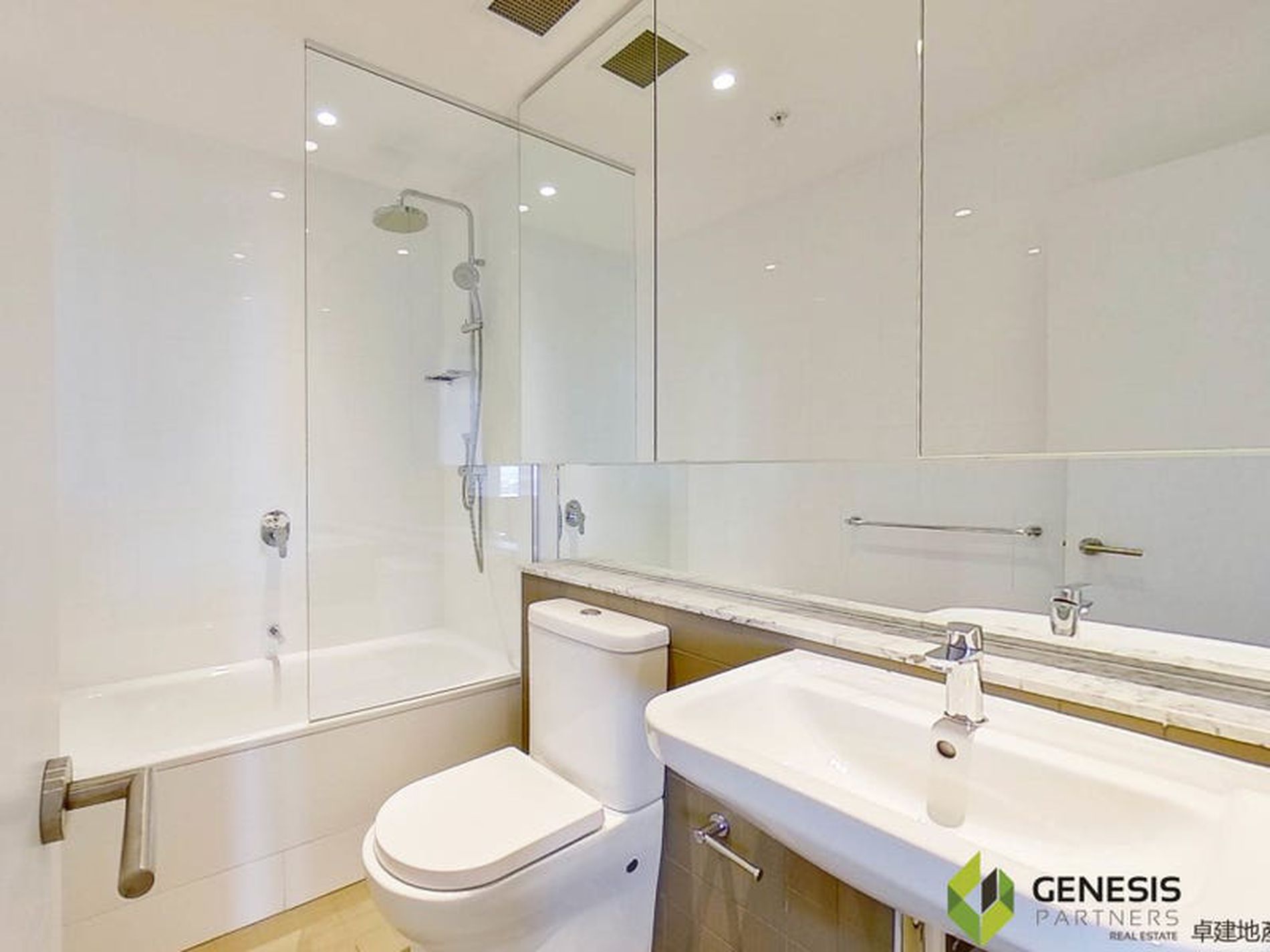 2005 / 1 Brodie Spark Drive, Wolli Creek