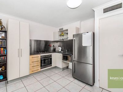 56 / 11-17 Stanley Street, Townsville City