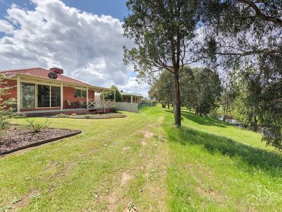 3 IRON CLOSE, Wodonga