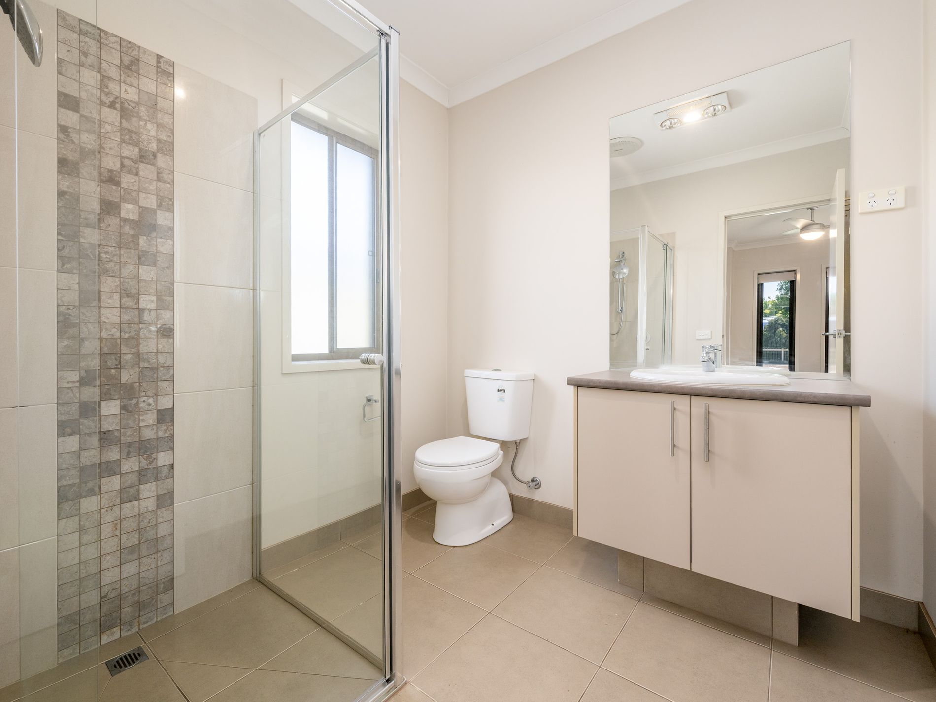 3 Killarney Crescent , Tatura