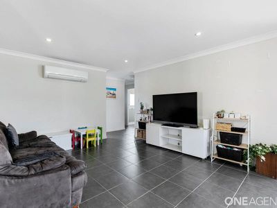 25 Morgan Circuit, Urraween