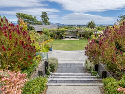 18 Kotare Street, Waikanae