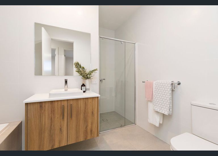 13a Lawson Avenue, Morphettville