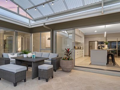 87 Mossvale Drive, Wakerley