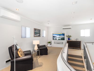 48 Palm Street, Rowes Bay