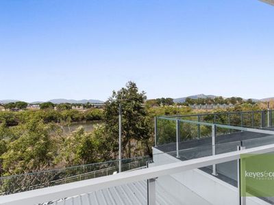 13 / 2-4 Kingsway Place, Townsville City