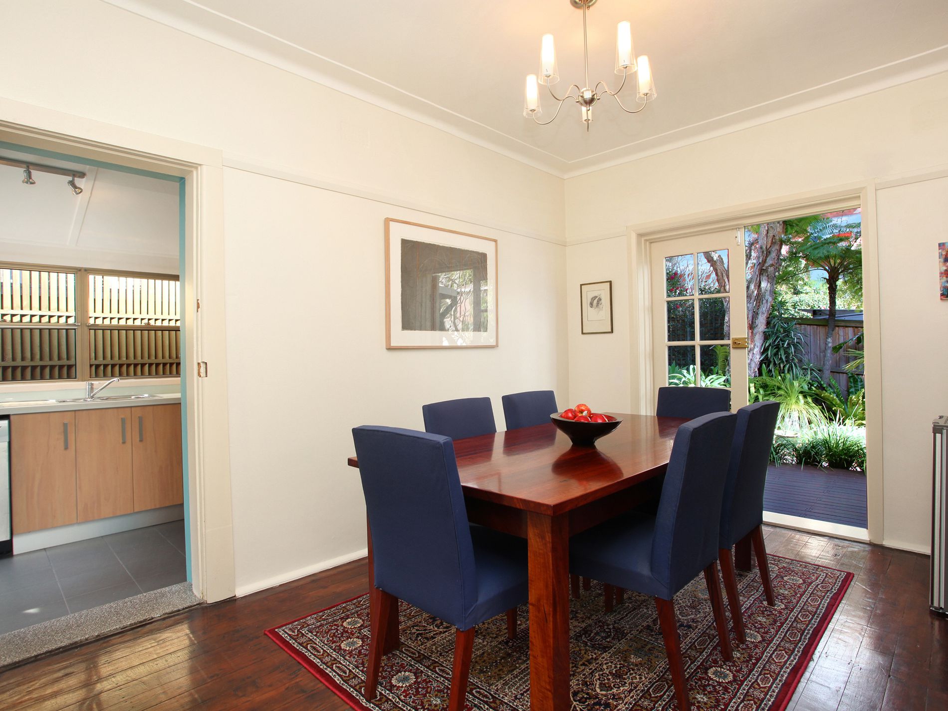 9 Robertson Street, Kogarah