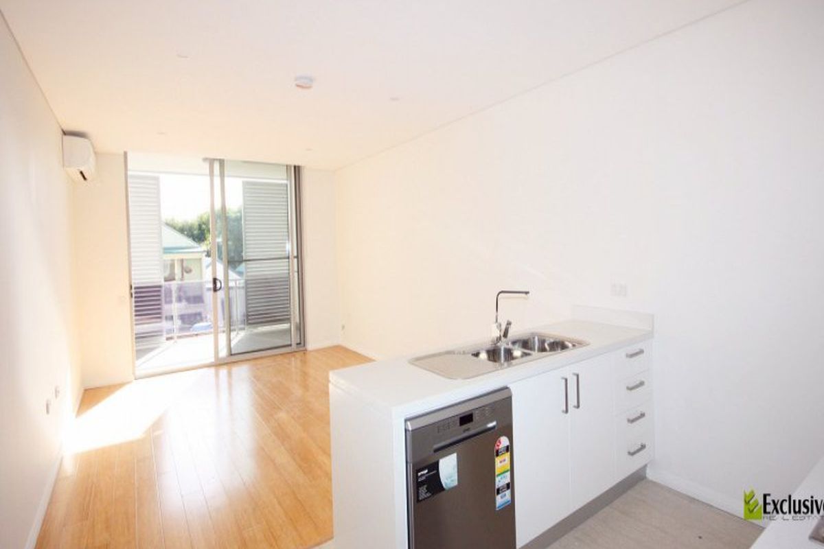 33-47 Euston Road, Alexandria