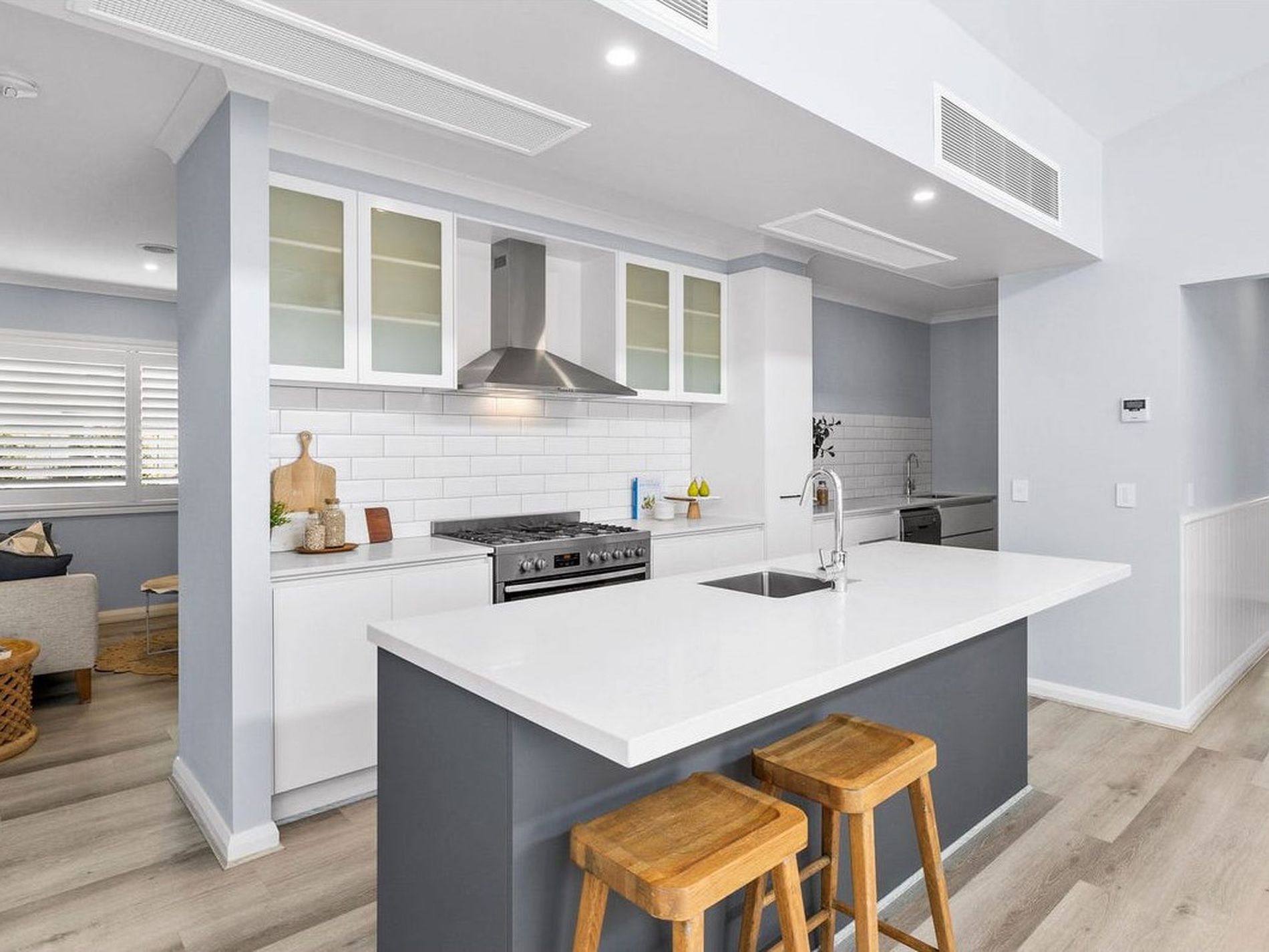 3 Rosser Boulevard, Torquay