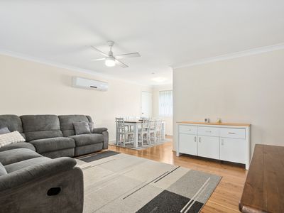 2 / 9 Burdekin Drive, Albion Park