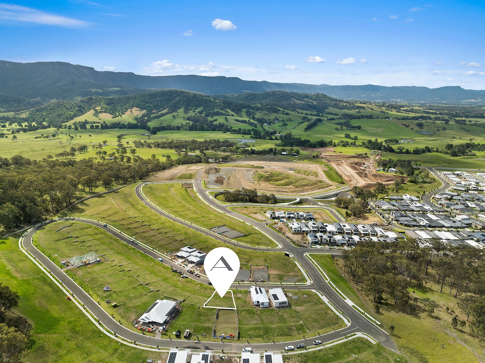11 Angel View , Calderwood