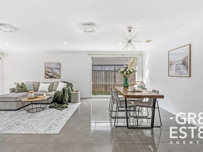 12 Newington drive, Cranbourne East