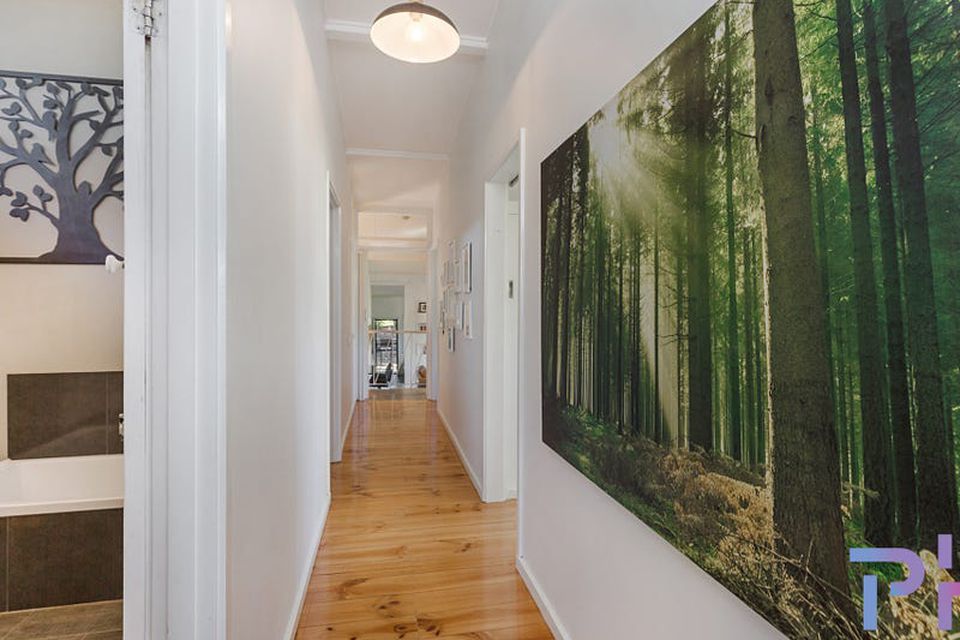 227 Eaglehawk Road, Long Gully