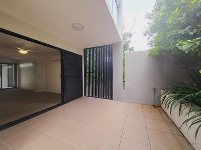 1 / 21 Fenton Street, Fairfield