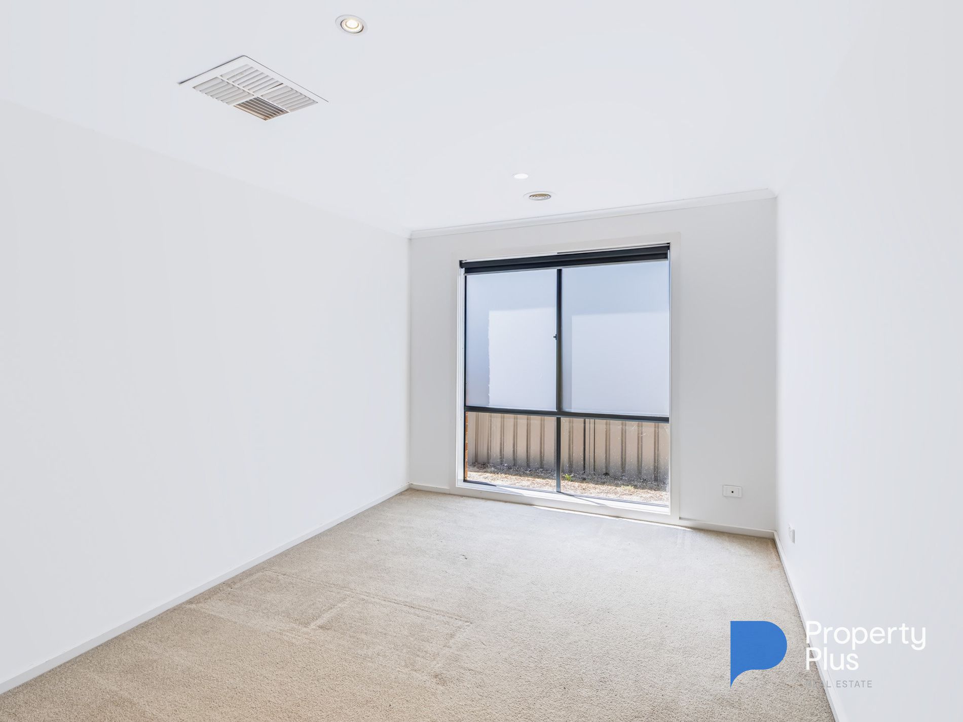 26 Waterview Drive, White Hills