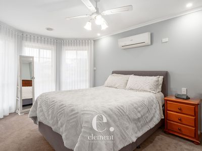 10 Skylark Court, Lara