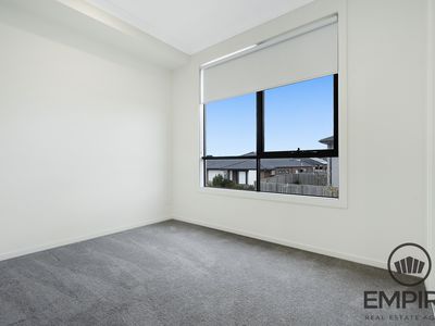 1 Gudali Walk, Clyde North
