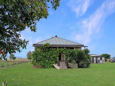 2-4 Breeza Street, Carroll