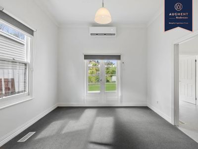 627 Bond Street, Golden Point