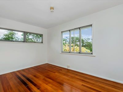 55 Goldfinch Street, Inala