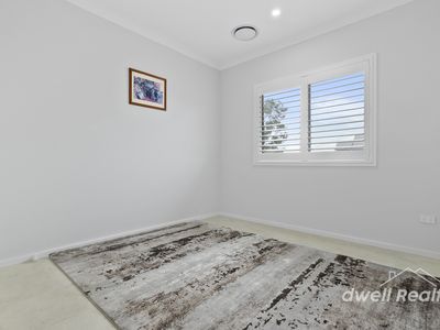 2 TEE CLOSE, Worrigee