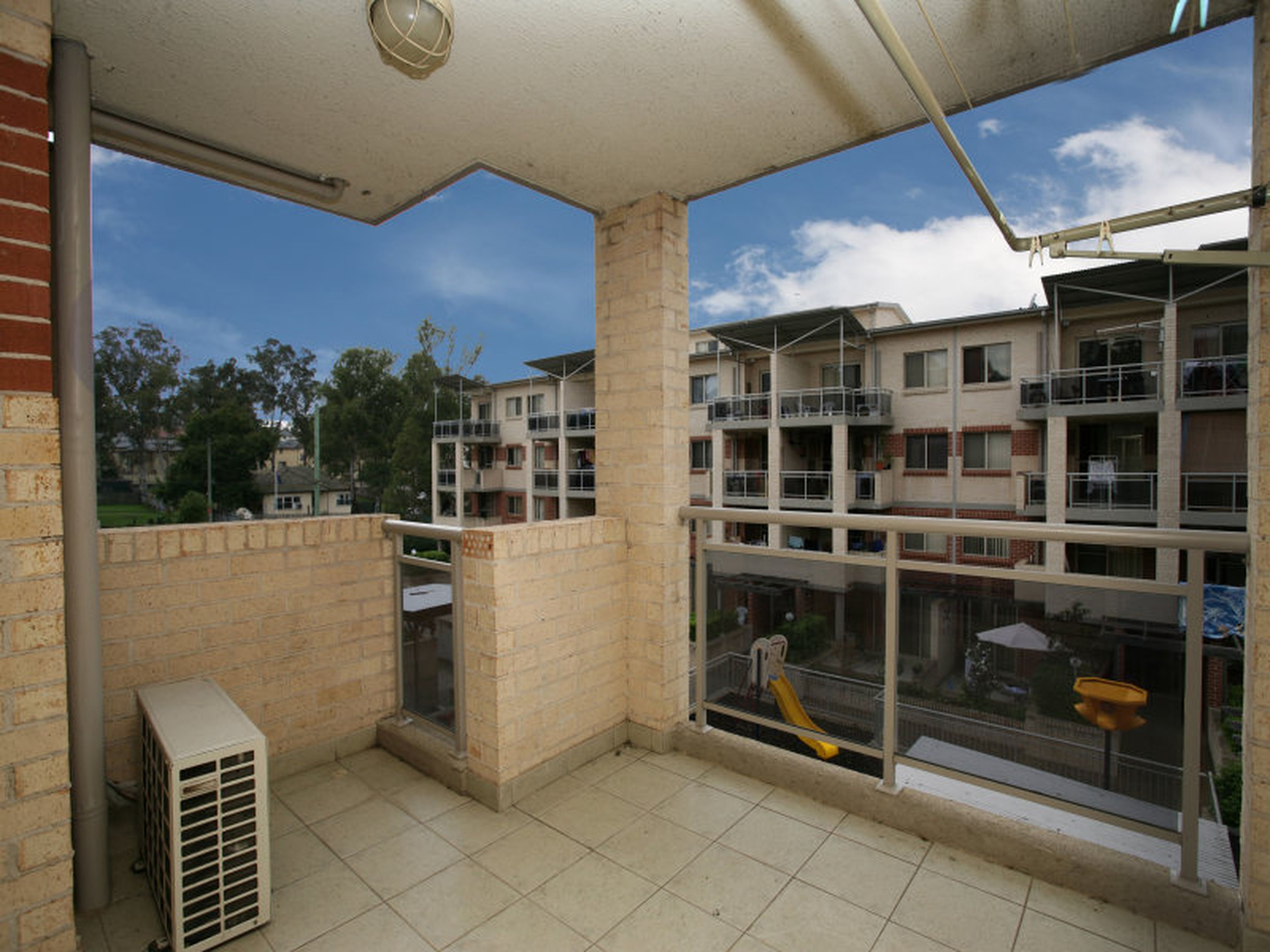 61 / 2 Hythe Street, MOUNT DRUITT