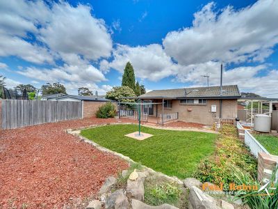 41 Knaggs Crescent, Page