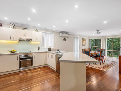 18 Goldenia Cl, Morisset