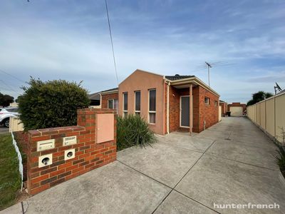 1 / 3 Whitehead Court, Altona Meadows