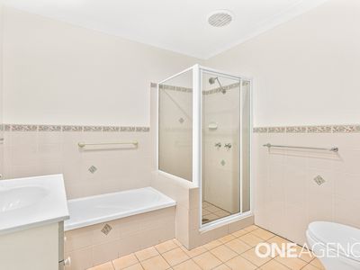 2 / 3 Tammar Place, Blackbutt