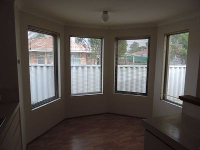 4 Phoenix Drive, Kenwick