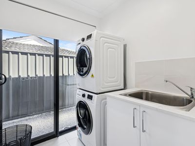 11A Blackham Way, Balga