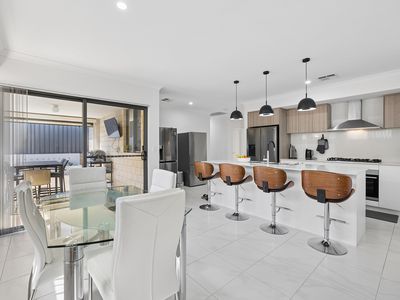 34 Hickman Drive, Piara Waters