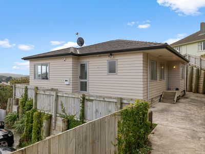 78-80 Waihora Crescent, Waitangirua