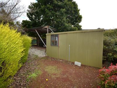 27-29 St Bernard Drive , Tawonga South