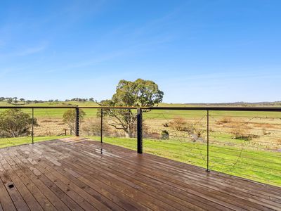619 Woodville Road, Binda