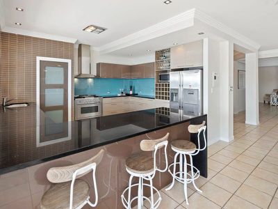 65 Wedgebill Parade, Burleigh Waters