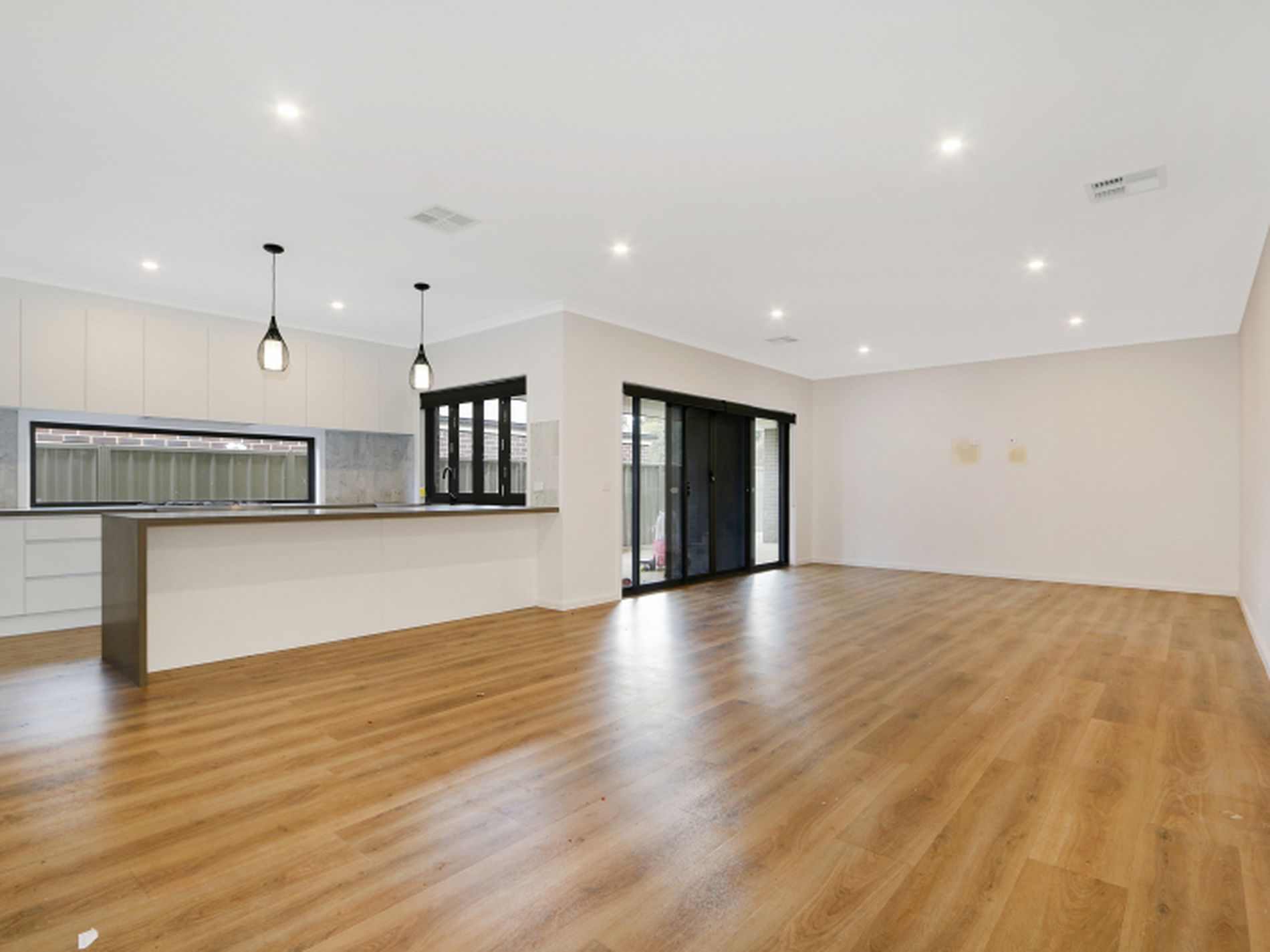 5 DARTNELL CRESCENT, Wodonga