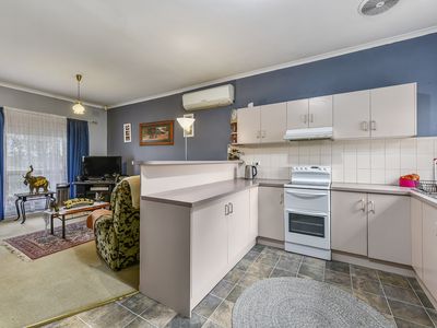 8 Nitschke Street, Millicent