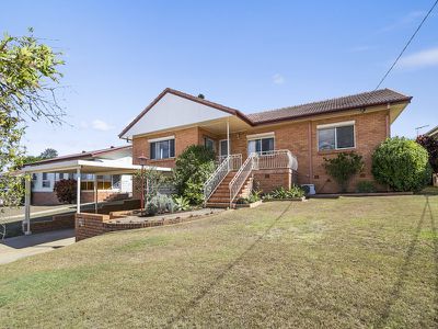 10 Blaxland Street, Eastern Heights