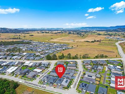 14 Escarpment Place, Horsley
