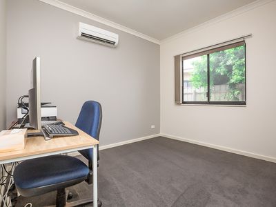 10 Minderoo Avenue, South Hedland