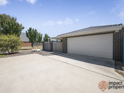 114 Bernard Heinze Avenue, Moncrieff