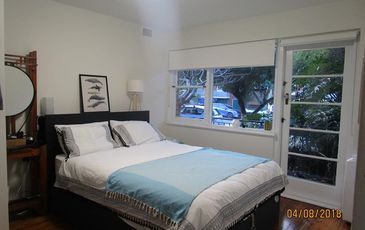 1 / 6 Carr Street, Coogee