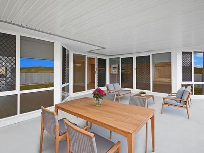 85 Sunview Road, Springfield