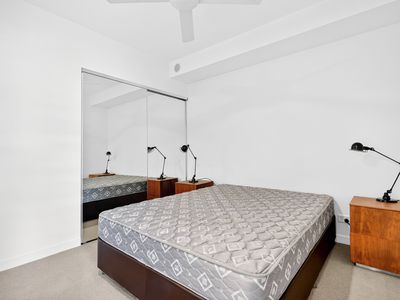 708 / 113 Commercial Road, Teneriffe