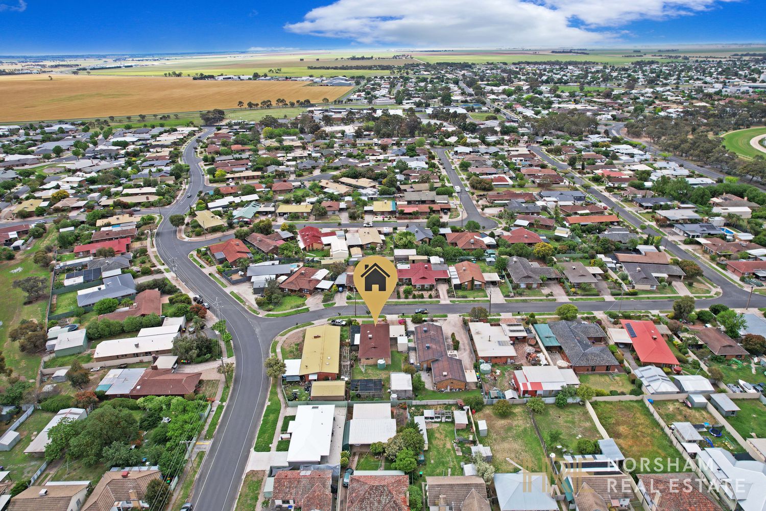 17 Schwarz Avenue, Horsham