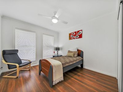 16 Magdalene Street, Wynnum West