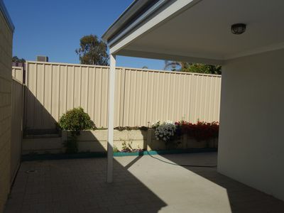 6 Ambleside Close, Balga