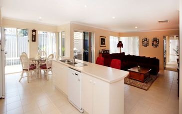 13 Highton Court, Beaconsfield